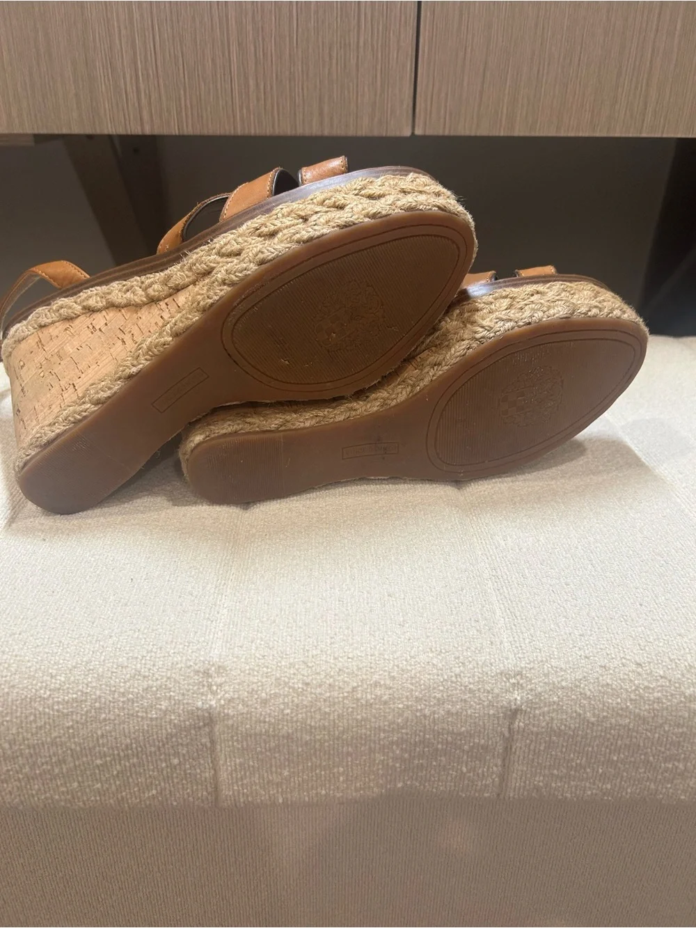 Vince Camuto tan leather